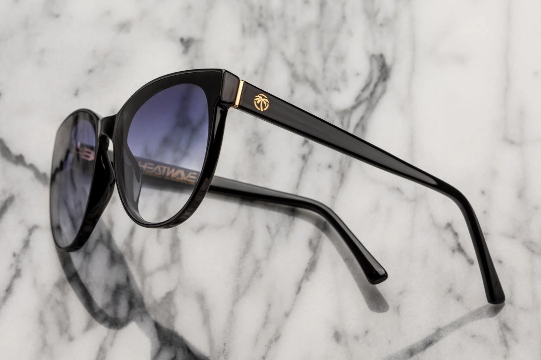 Carat Sunglasses: BLACK - Image 9